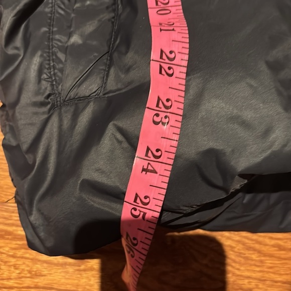 Old Navy Black puffer winter jacket Sz 14/16 boy - Picture 7 of 13